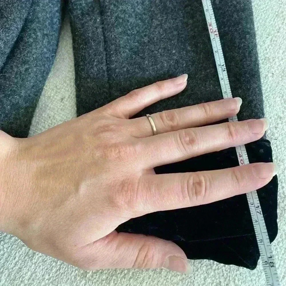 Rothschild Vintage 100% Wool Coat Girls Size 6X Gray with Black Velvet Trim - Picture 13 of 15